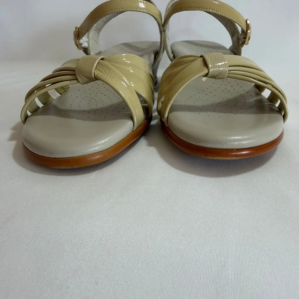 SAS Duo Beige Leather Strappy Tripad Comfort Slingback Sandals Size 7.5 S Slim